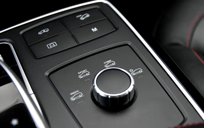 Mercedes-Benz GLE cena 179900 przebieg: 189123, rok produkcji 2016 z Wieliczka małe 781